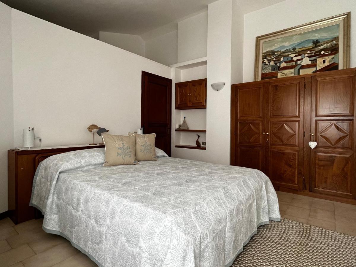 Cala Gonone Holiday Flats ภายนอก รูปภาพ